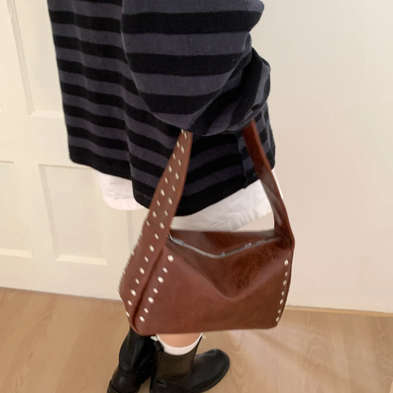 Original Design Rivet Soft Lea - Women Bags 2026 Trends ulasan dan harga