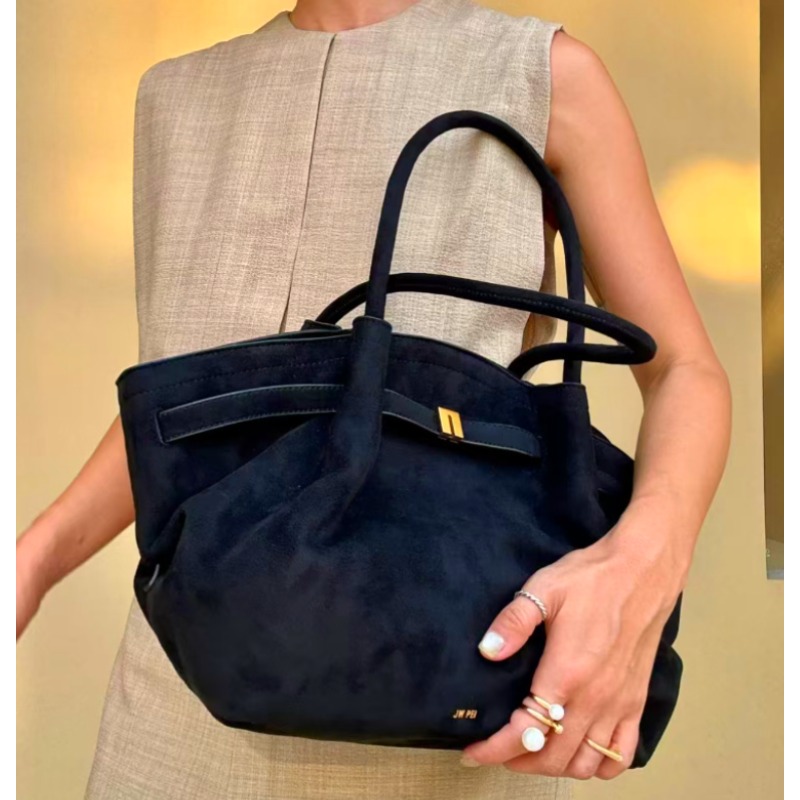 Hana Dumpling-Shaped Large Cap - Women Bags 2026 Trends ulasan dan harga