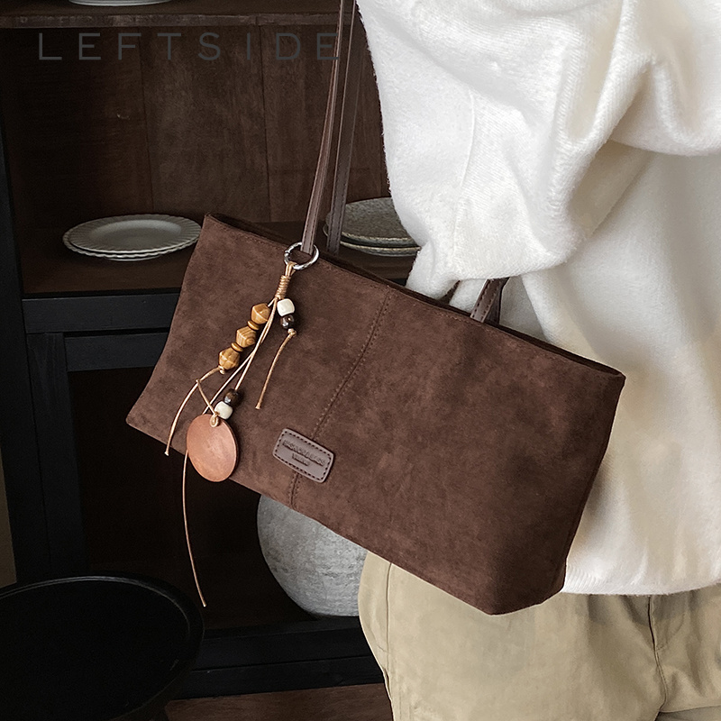 LEFTSIDE Retro Suede Shoulder  - Women Bags 2026 Trends ulasan dan harga